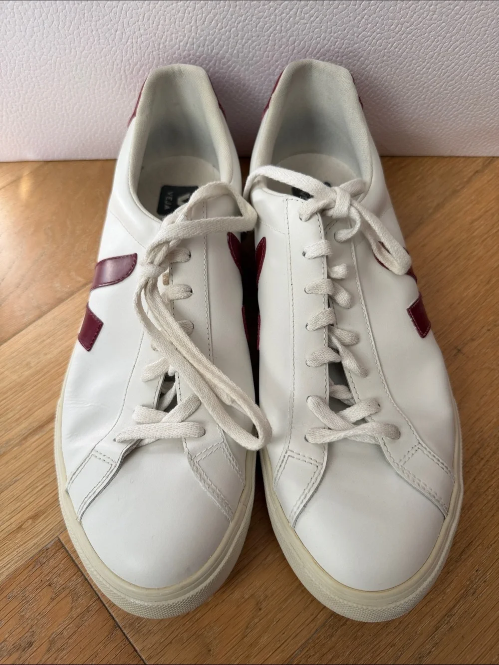 VEJA Esplar Leather White Red - Size 11 Men’s